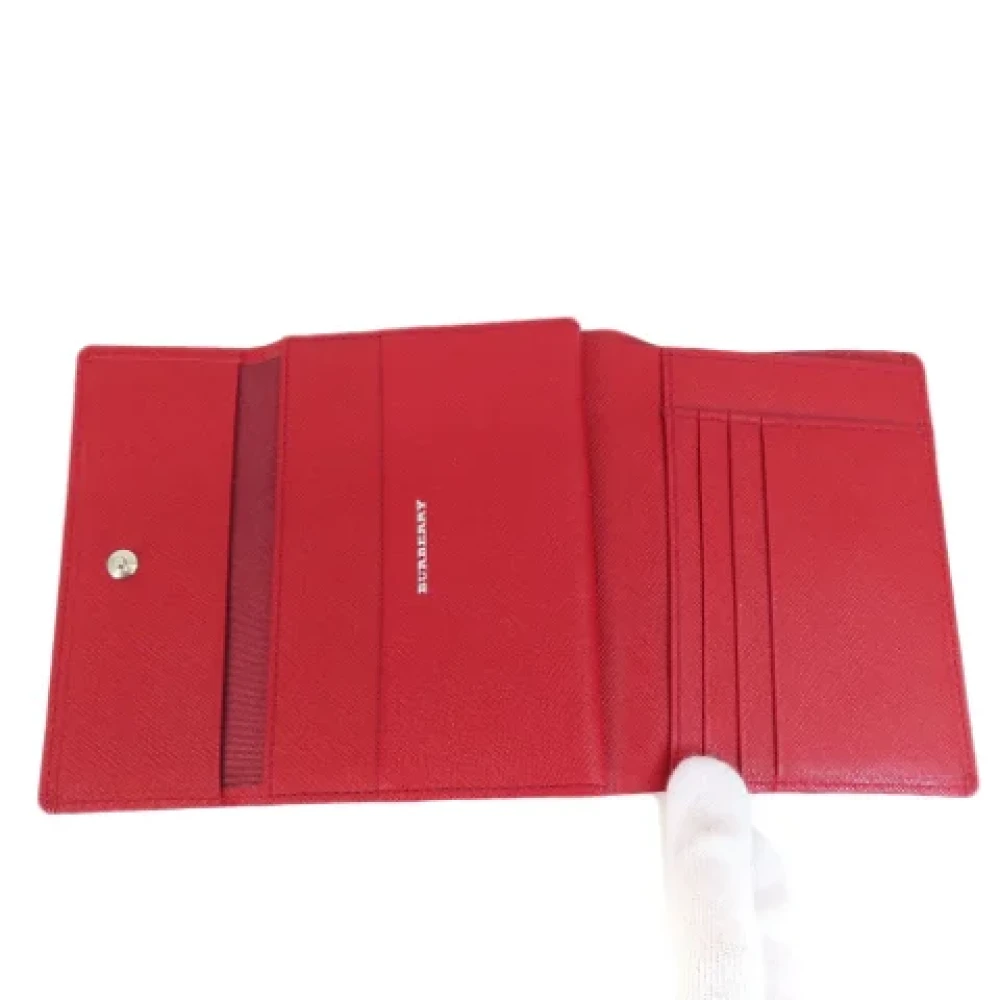 Burberry Vintage Pre-owned Plastic wallets Red Dames