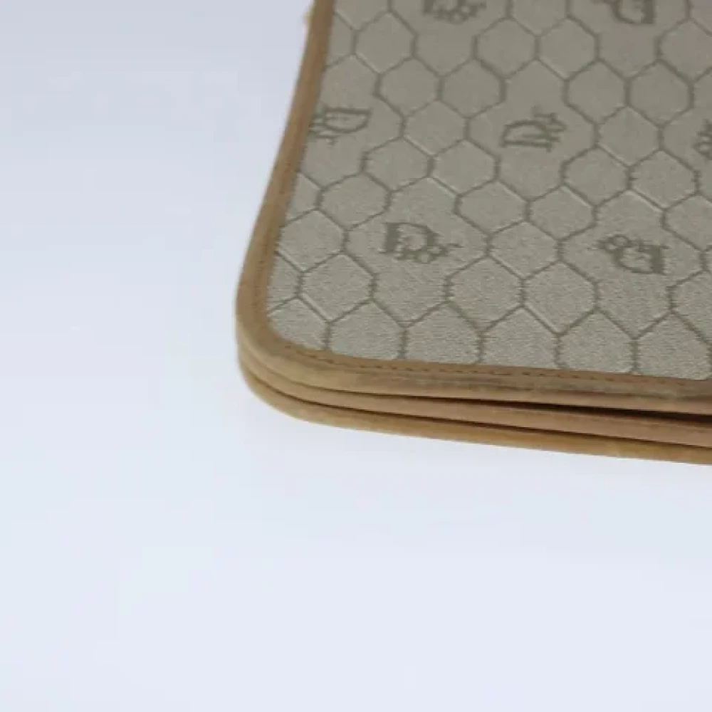Dior Vintage Pre-owned Canvas clutches Beige Dames