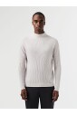 ecru-modele-elegant