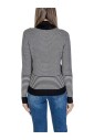 pull-en-tricot-a-col-roule-raye