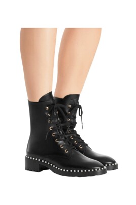 bottines-a-lacets-ornees-de-perles