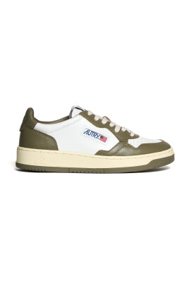 medalist-low-leather-sneakers