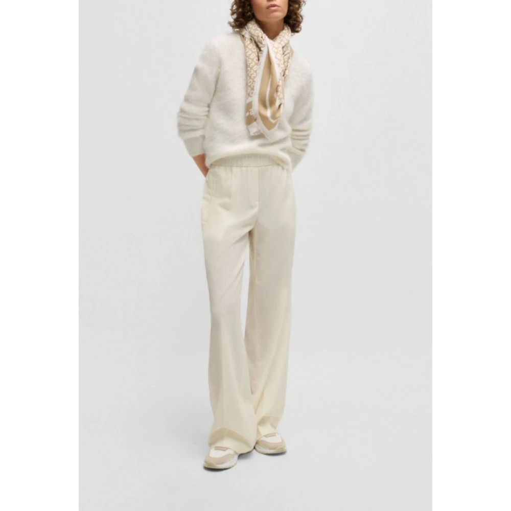 Hugo Boss Elegante Sjaal voor Vrouwen Beige Dames