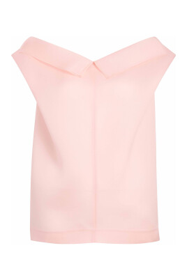 chemisier-rose-en-soie-a-epaules-denudees