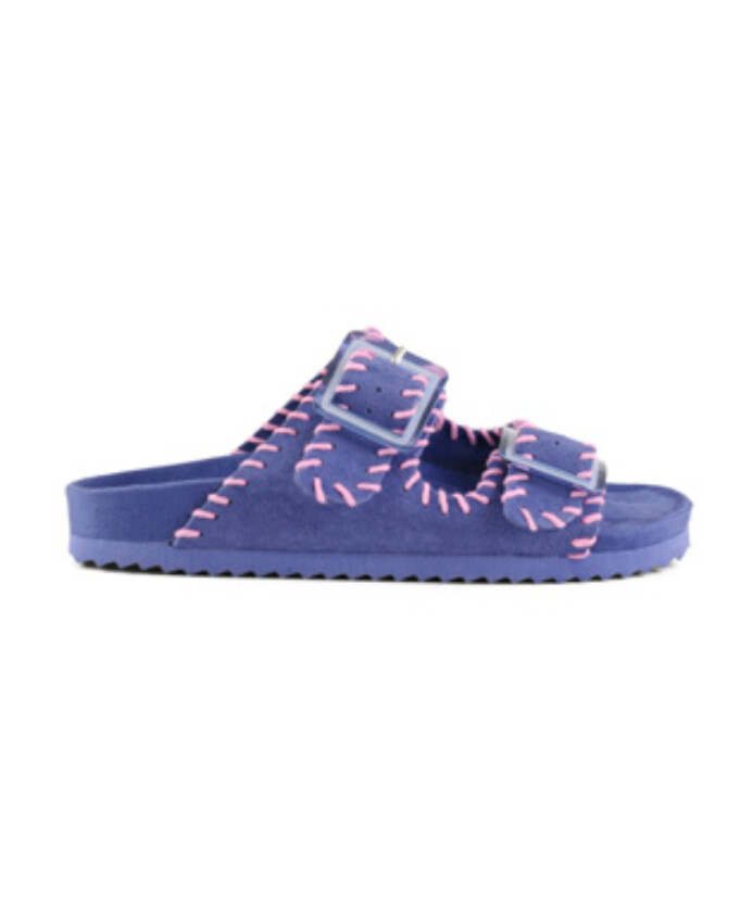 sandales-rose-en-daim-avec-double-boucle