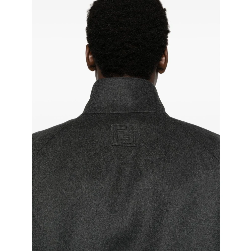Fendi Geëmbosseerde Kasjmier Modestijl Gray Heren