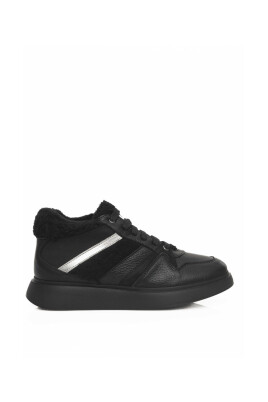 platform-sneakers-with-frontal-logo