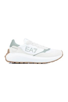 casual-sneakers-for-men-and-women
