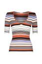 pull-en-tricot-polyvalent-et-elegant