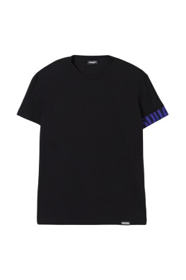 t-shirt-col-rond-noir-classique