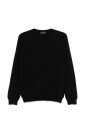 pull-noir-avec-col-rond