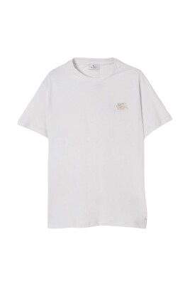 embroidered-logo-t-shirt