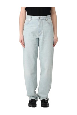 light-wash-relaxed-fit-denim-jeans