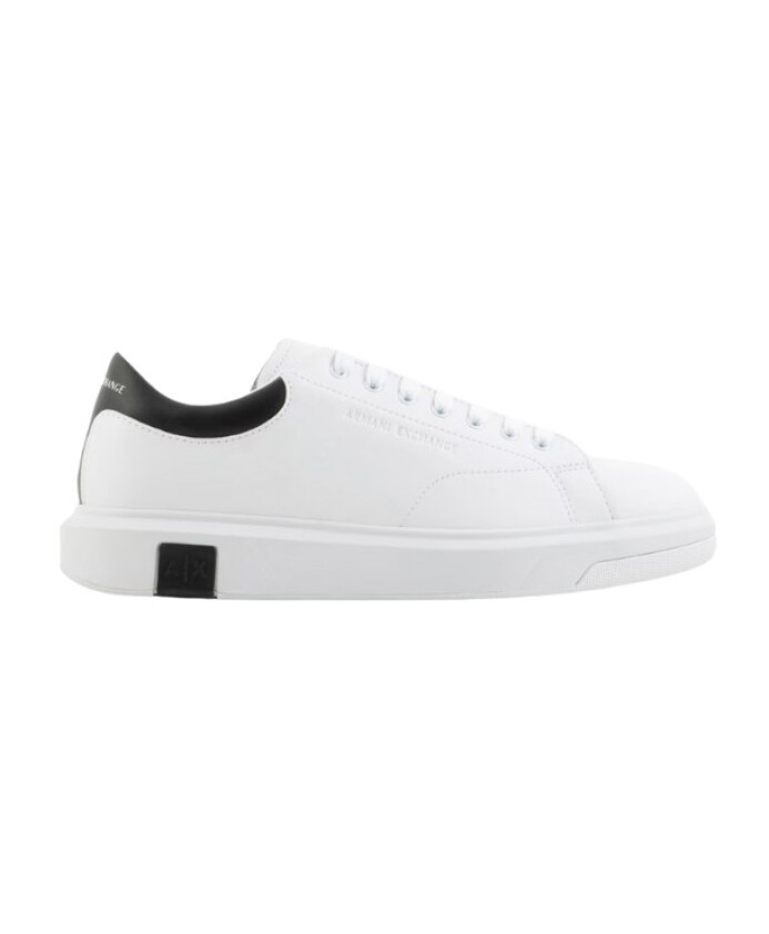 white-leather-venice-sneakers