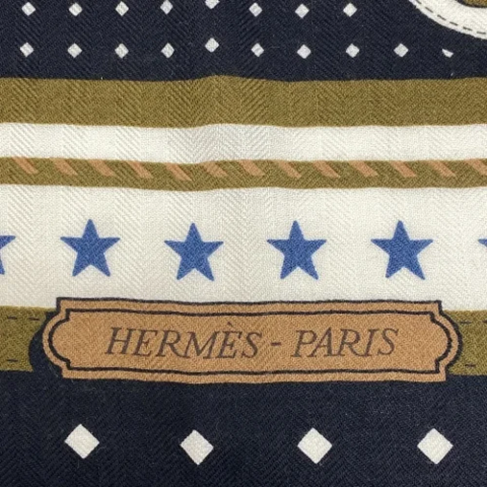 Hermès Vintage Pre-owned Cashmere scarves Multicolor Dames