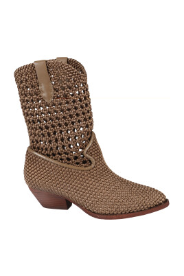 ankle-boots