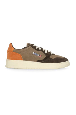 sneakers-en-daim-marron