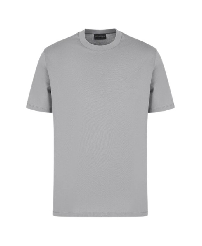 t-shirt-essentiel-de-voyage