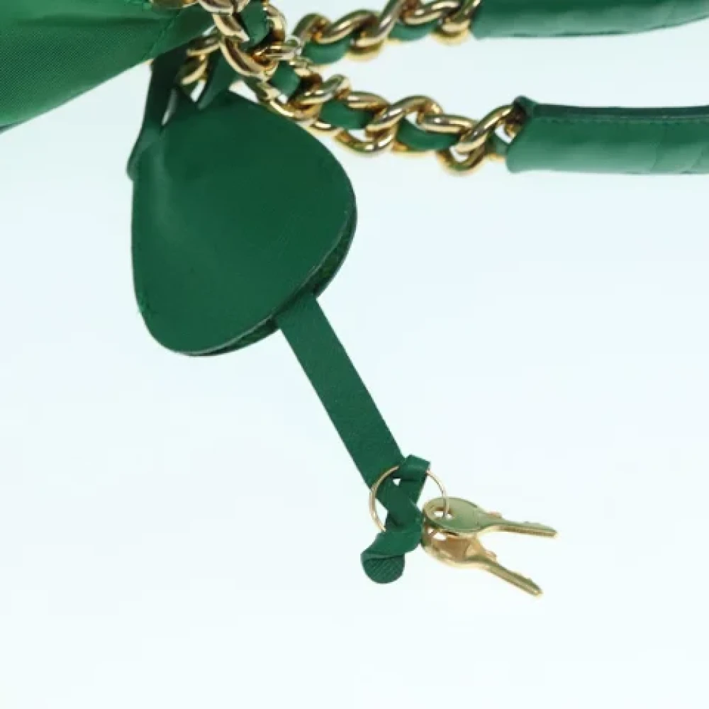 Prada Vintage Pre-owned Nylon handbags Green Dames