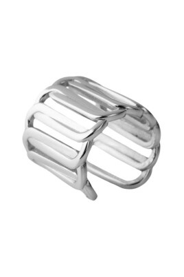 modern-silver-statement-ring