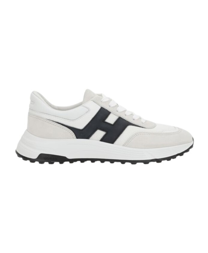 baskets-basses-blanches-cuir-daim