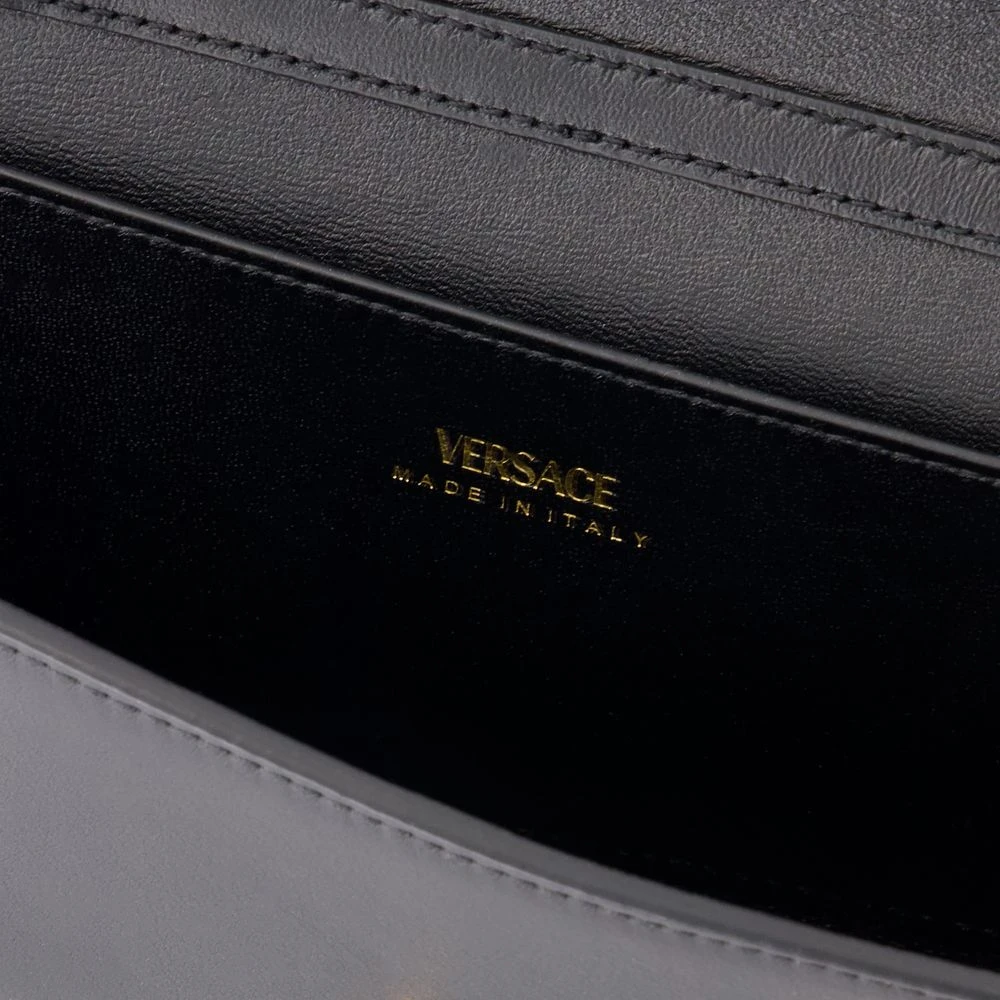 Versace Zwarte Leren Portemonnee Met Ketting Black Dames