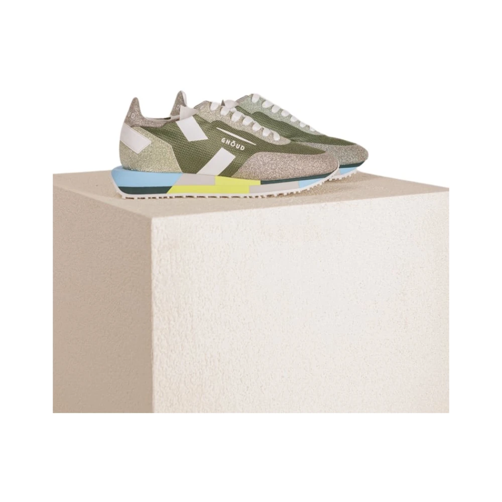 Sneakers met shop brede zool