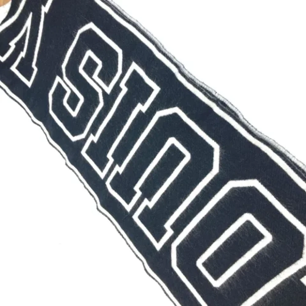 Louis Vuitton Vintage Pre-owned Wool scarves Black Dames