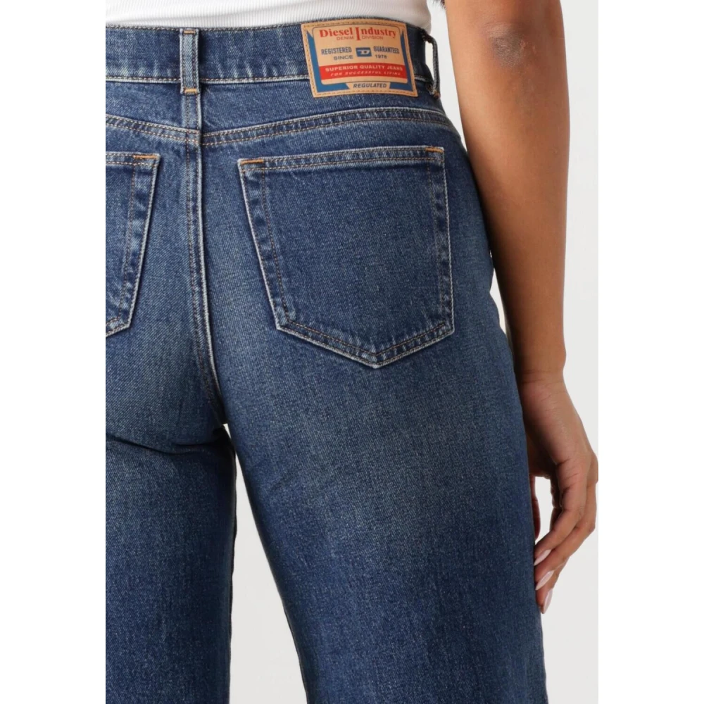 Diesel Flared Jeans 1978 D-Akemi Blue Dames