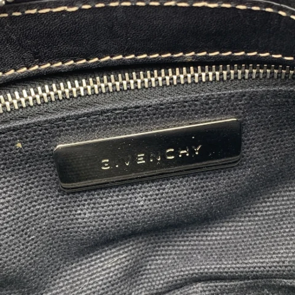 Givenchy Pre-owned Leather shoulder-bags Black Dames