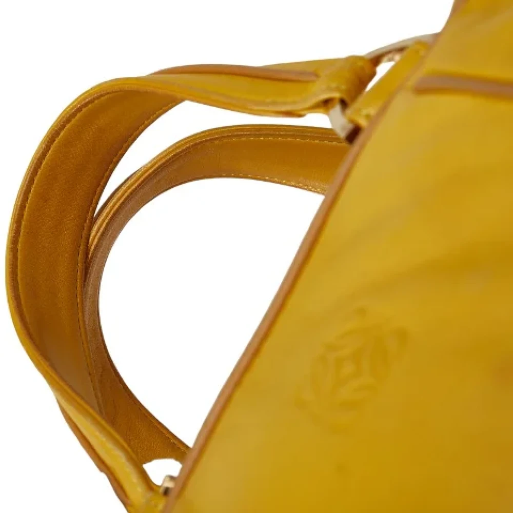 Loewe Pre-owned Leather handbags Yellow Dames
