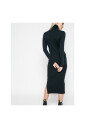 robe-pull-col-roule-en-maille-cotelee