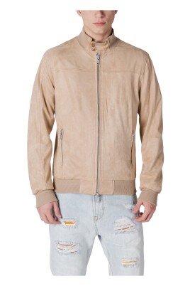 beige-turtleneck-zip-up-jacket-with-pockets