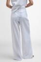 pantalon-blanc-pour-un-look-elegant