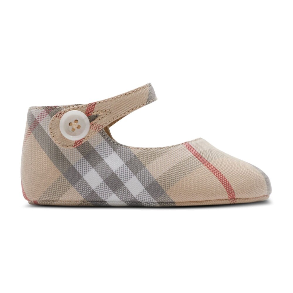 Burberry girl shoes best sale