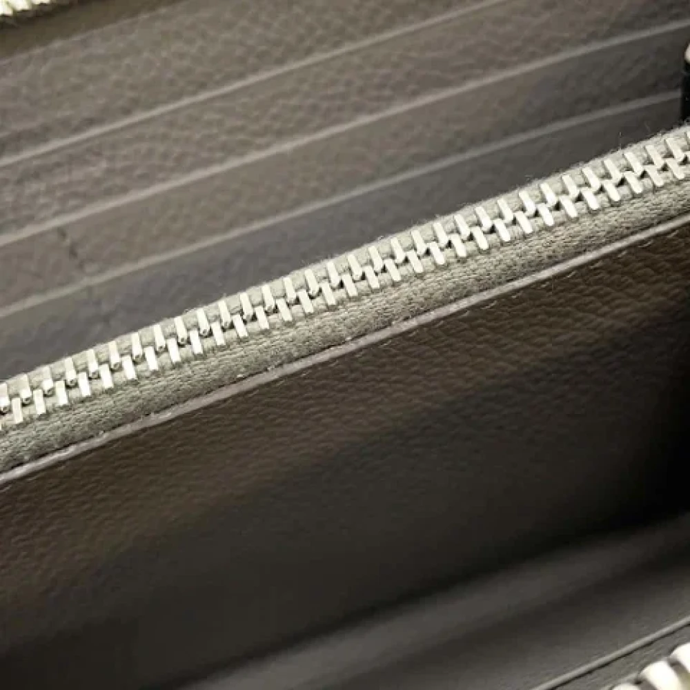 Saint Laurent Vintage Pre-owned Leather wallets Gray Dames