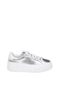 sneakers-decontractees-pour-un-usage-quotidien
