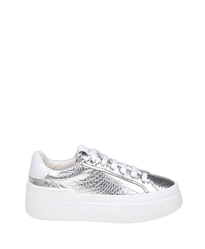 sneakers-decontractees-pour-un-usage-quotidien