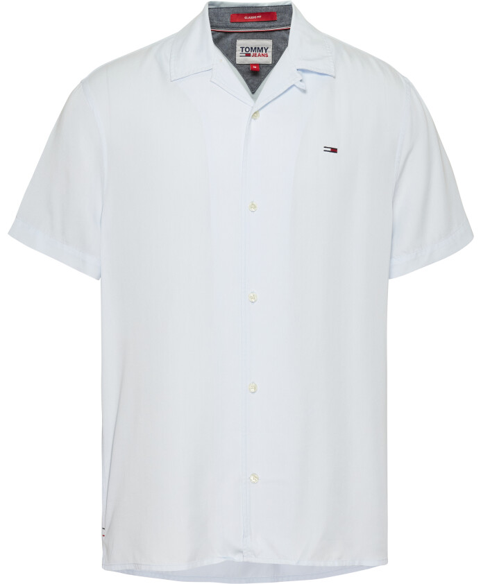 chemise-bleue-avec-nom-du-style