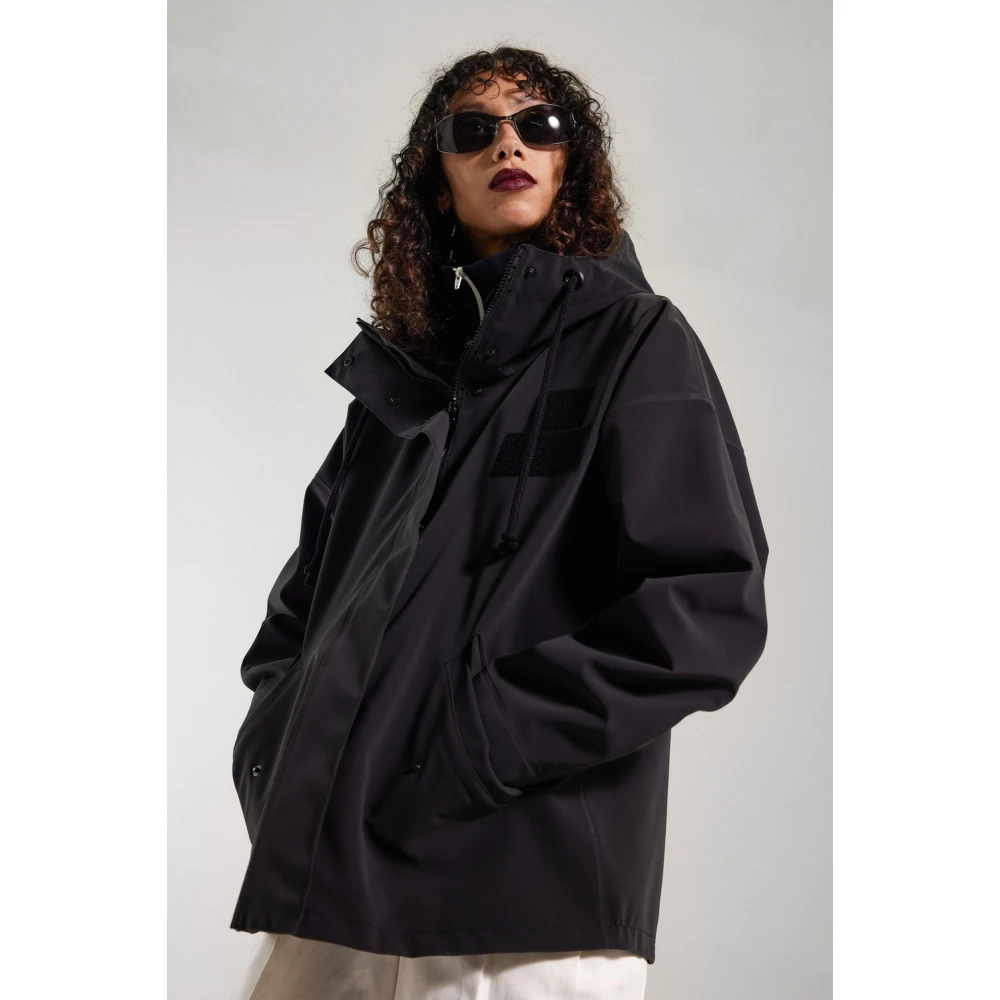 Stutterheim Matte Regenjas met Elegante Silhouet Black Dames