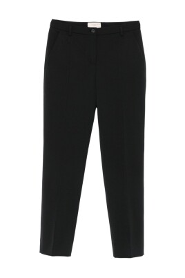 black-trousers-with-side-pockets