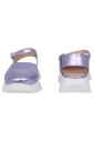 sandale-femme-en-cuir-violet