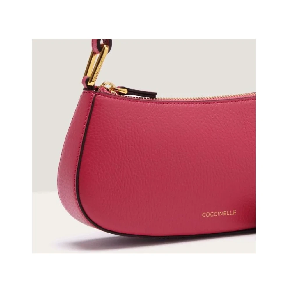 Coccinelle Schoudertas van generfd leer met metalen detail Purple Dames