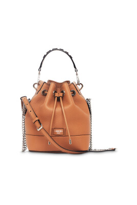 bucket-bag-in-camel-color