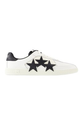 black-leather-sneakers-round-toe