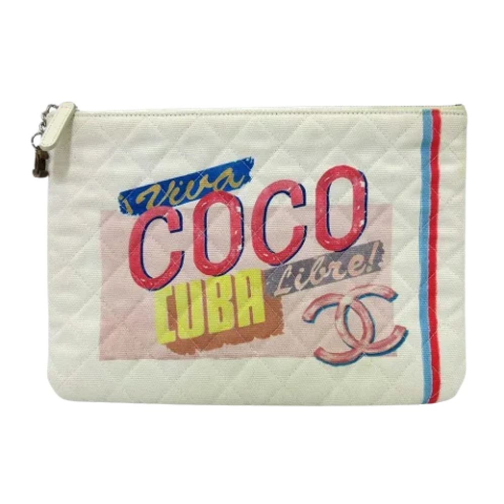 Chanel Vintage Pre-owned Canvas clutches White Dames
