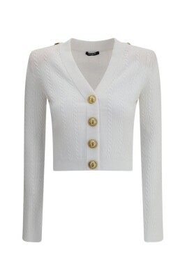 gilet-en-tricot-a-col-en-v