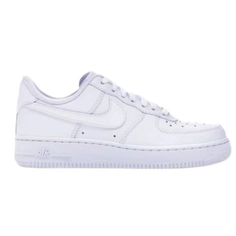 Nike Women's White Skateboarding, 2 1/2 Uk, Air Force 1 '07 Trainers