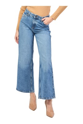 jean-large-bleu-pour-femme