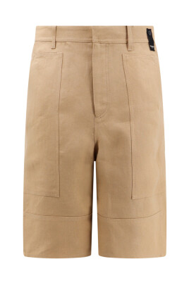 beige-shorts-with-zipper-closure